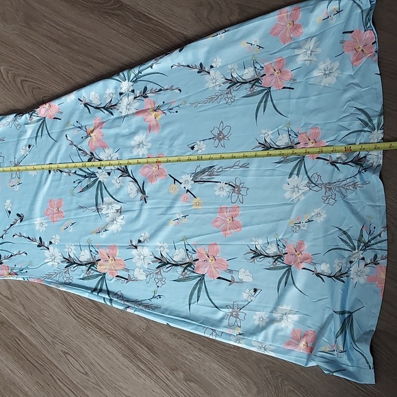 Noracora small sleeveless dress blue with flower print - Picture 12 of 12